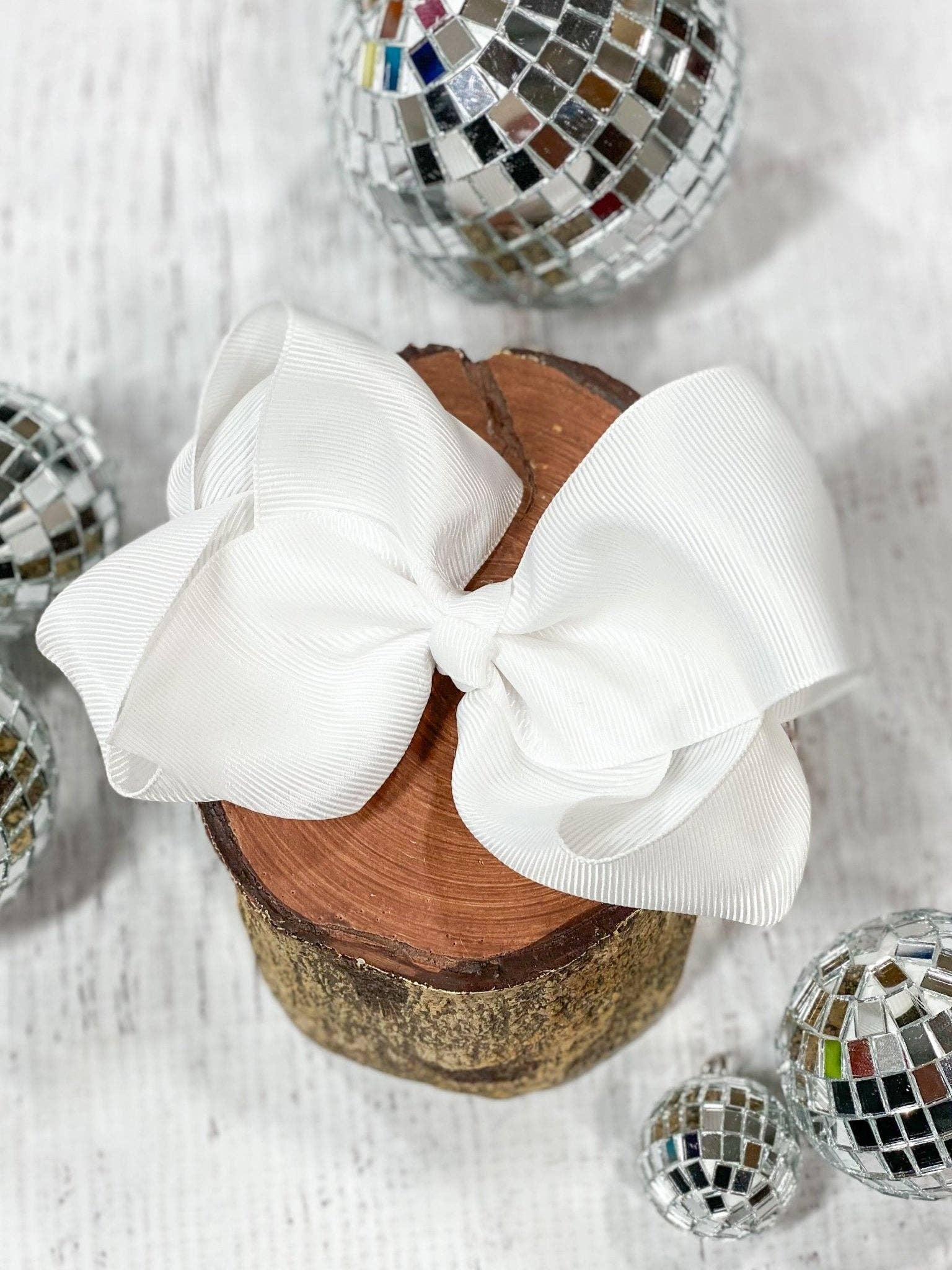 Coral Classic Grosgrain Hair Bow - Alligator Clip - 4.5": Coral